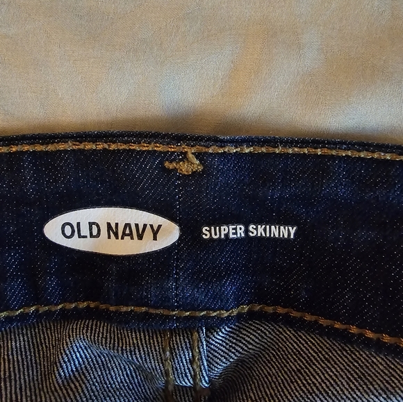 Old Navy Jeans - Picture 5 of 5